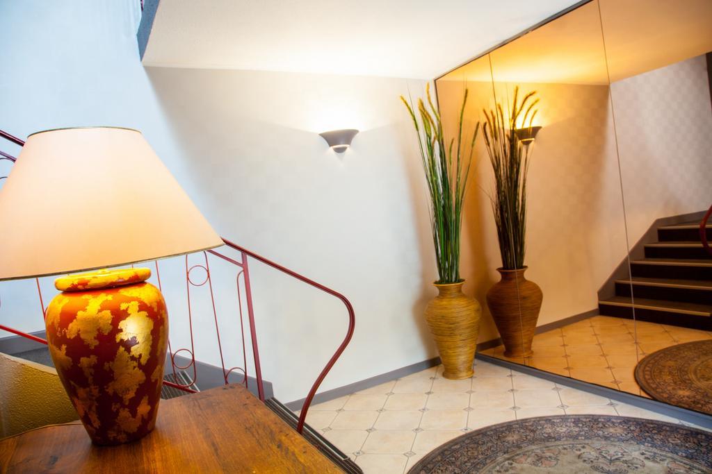 ביון Hostellerie De Bretonniere - Groupe Logis Hotels מראה חיצוני תמונה