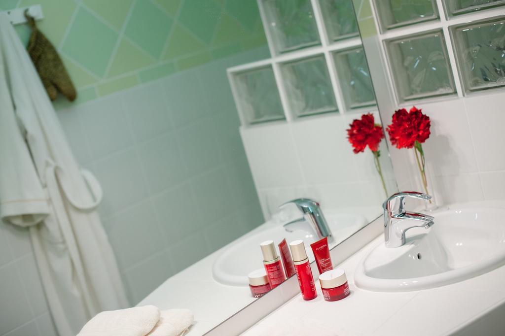 ביון Hostellerie De Bretonniere - Groupe Logis Hotels מראה חיצוני תמונה
